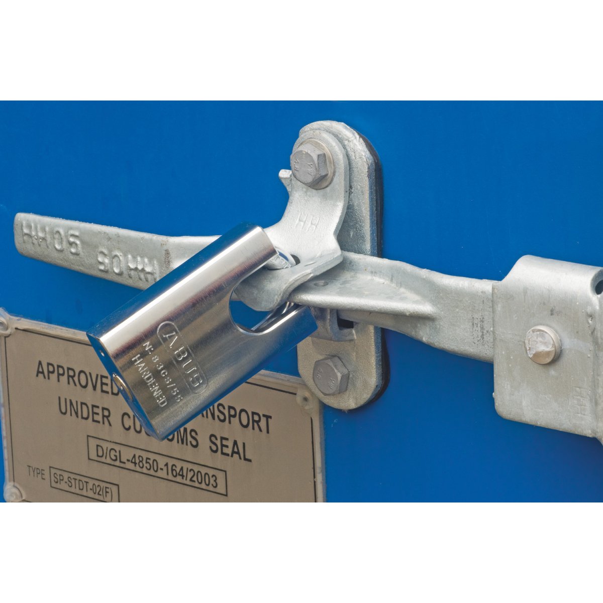 CANDADO DE ACERO – ROCK 83CS LLAVE PUNTO - Imagen 5