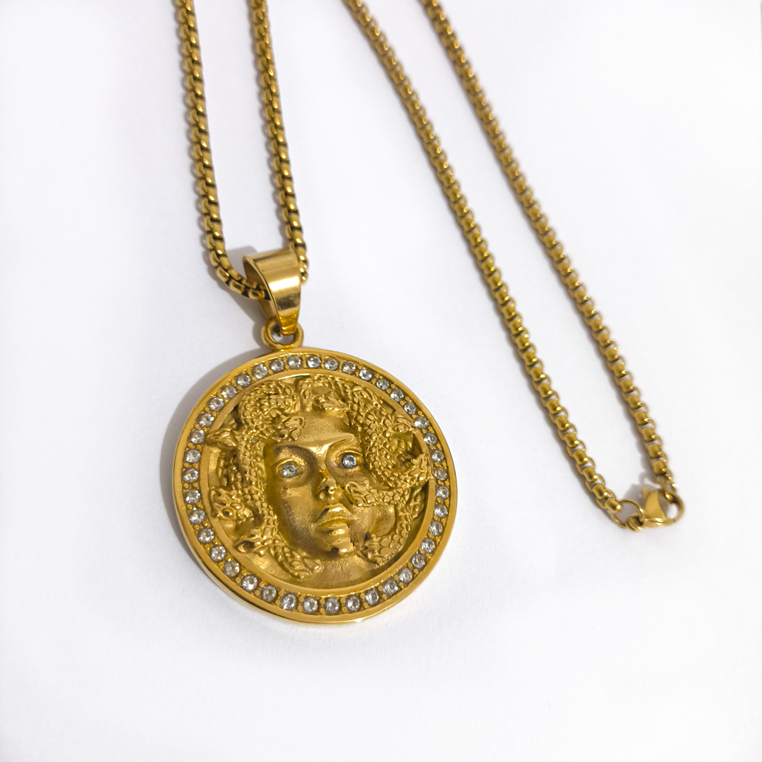 Collar Medusa Gold Acero Inoxidable 316L - Imagen 4