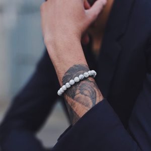 Pulsera Essential Howlita Blanca