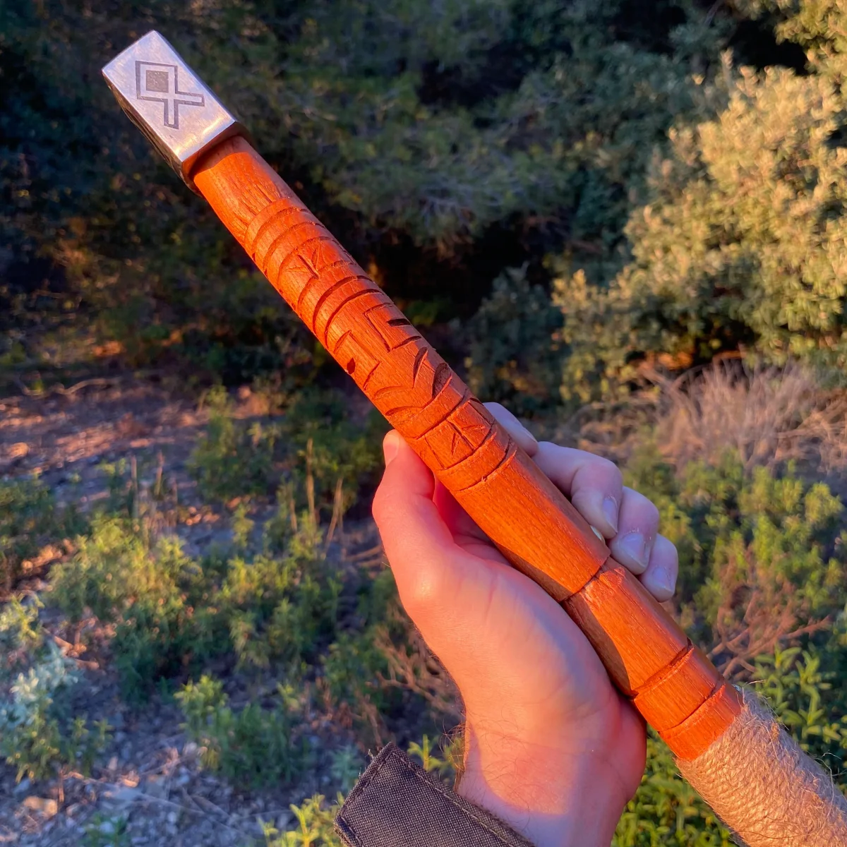 Hacha Vikinga artesanal - Imagen 7