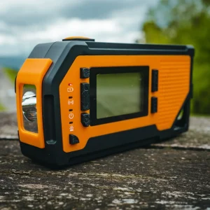 Radio de emergencia multifuncional