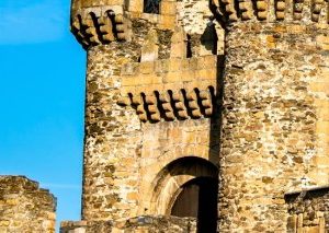 Camino Francés desde León a O Cebreiro