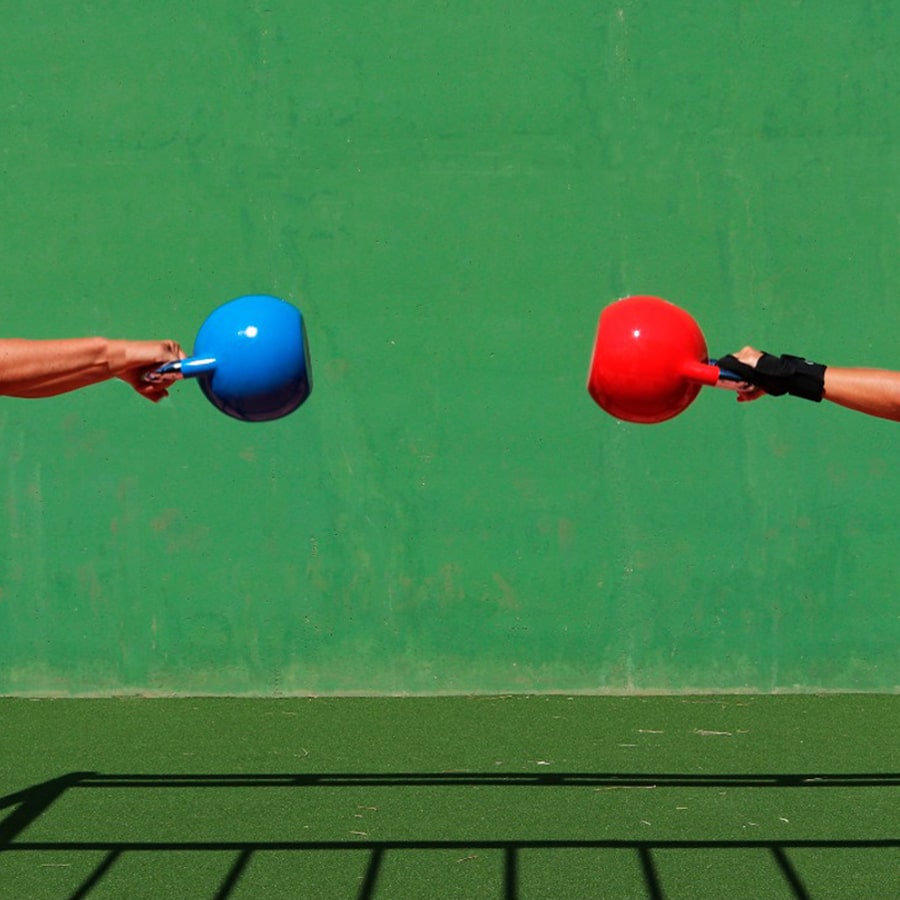 Kettlebell o pesa rusa de competición 12 kg - Imagen 6